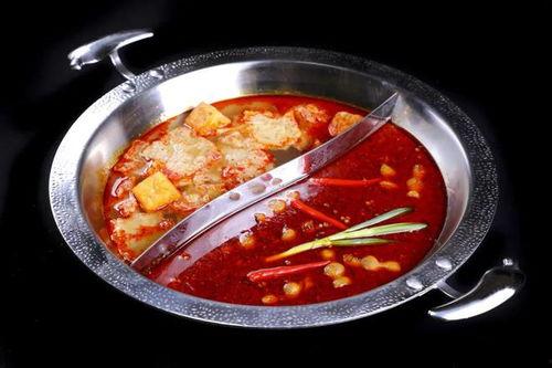 十大网红锅,烹饪界的明星，解锁美食新境界